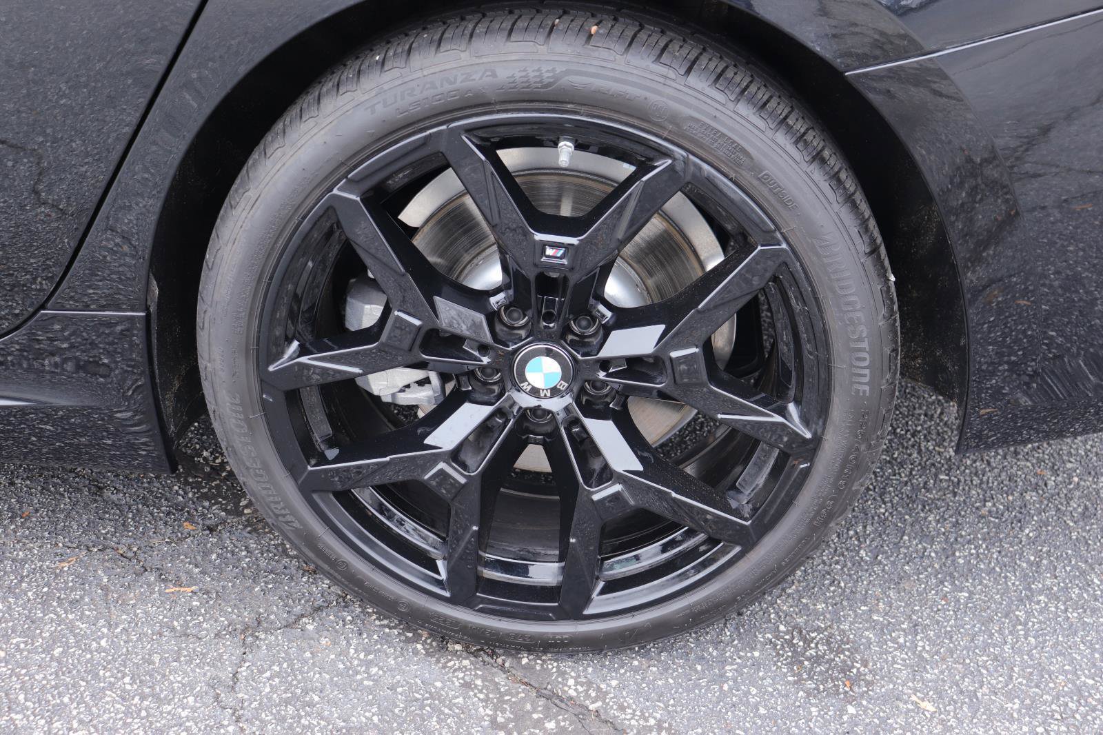 Used 2026 BMW 330i Sedan w/ M Sport Package image 40