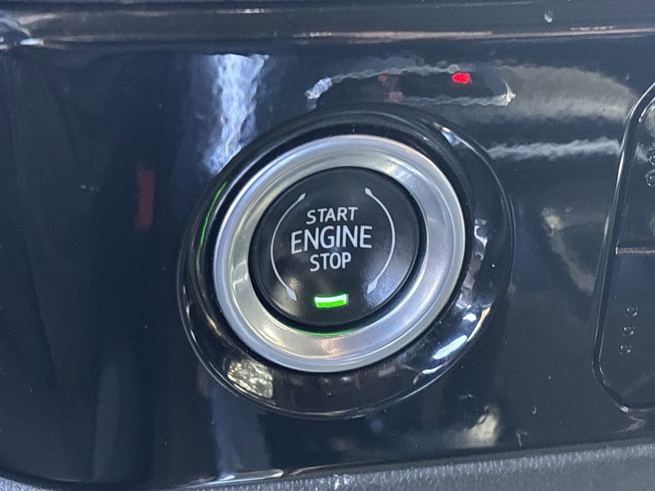 Used 2023 Chevrolet Silverado 1500 RST w/ Z71 Off-Road Package image 31