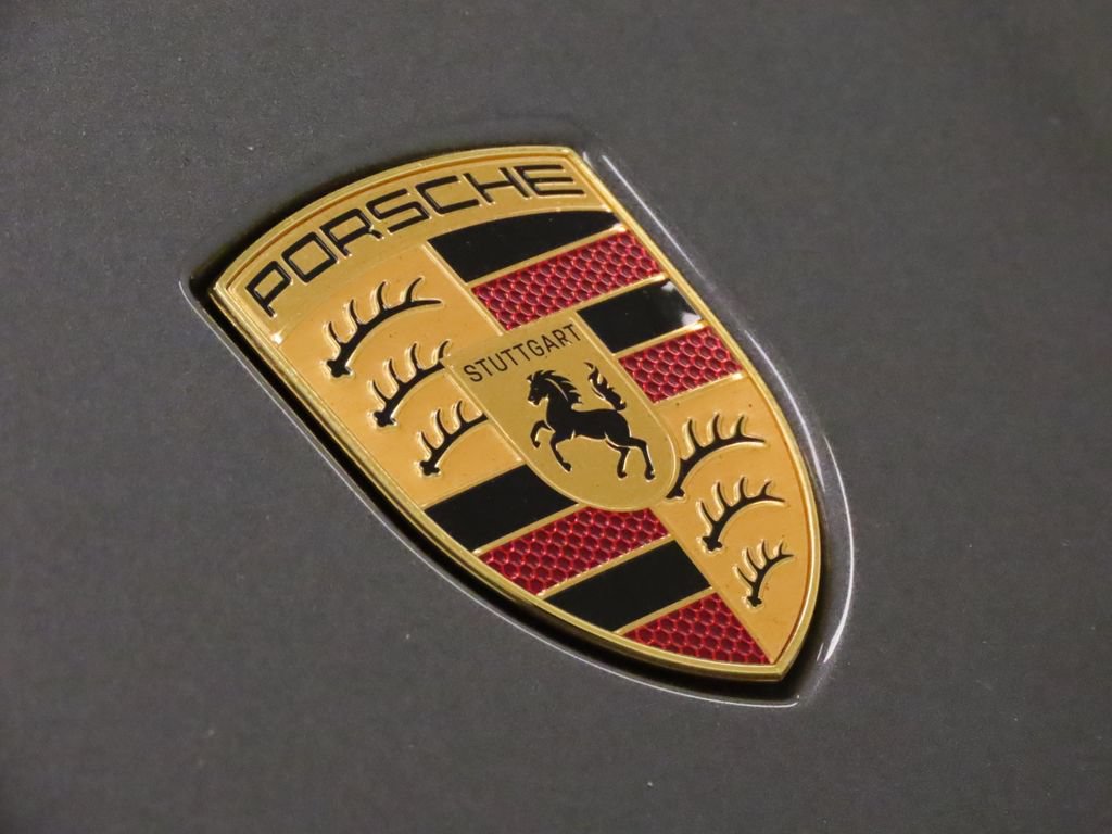 Certified 2025 Porsche Cayenne AWD/4WD image 14