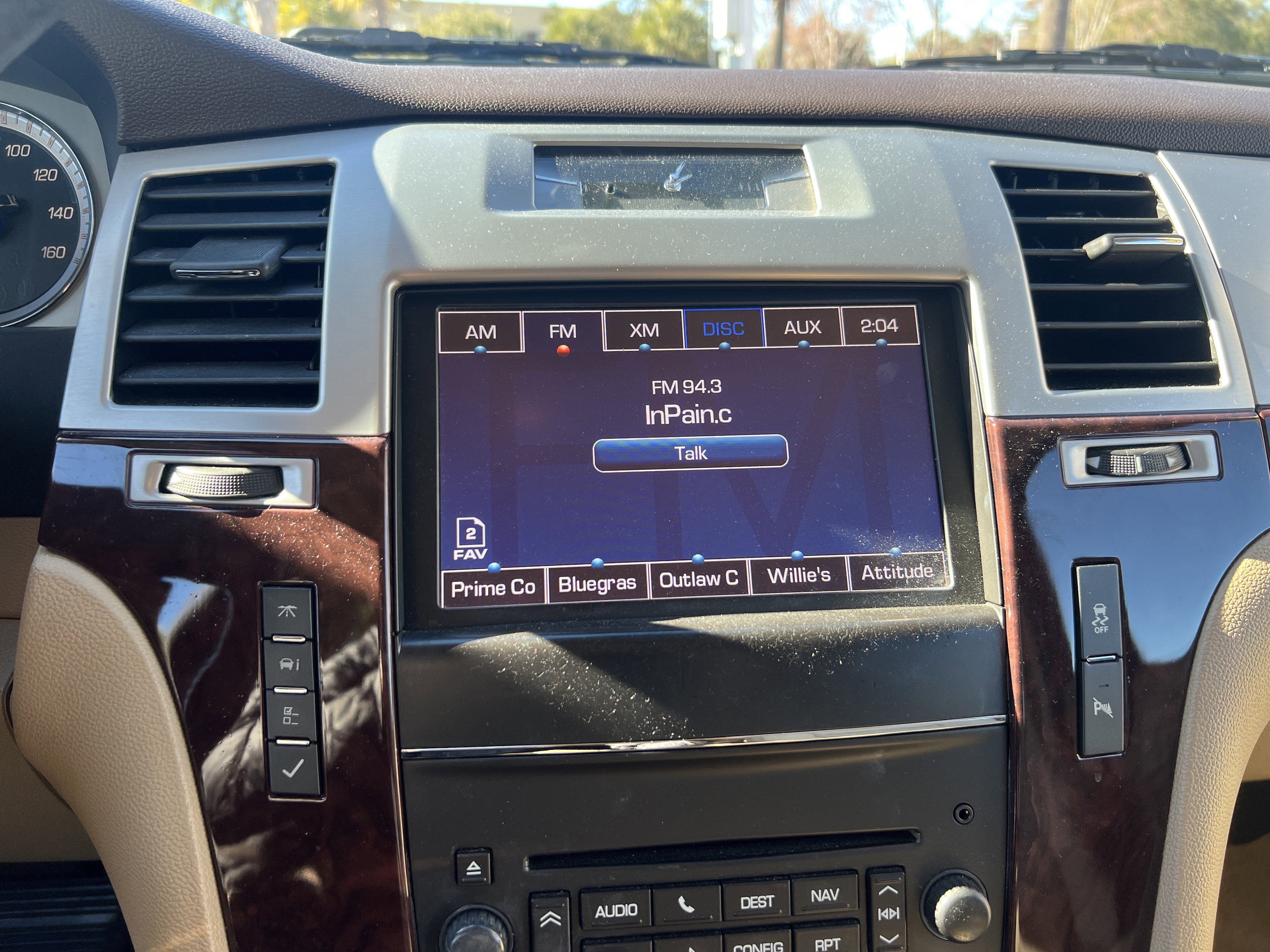 Used 2014 Cadillac Escalade Premium image 23