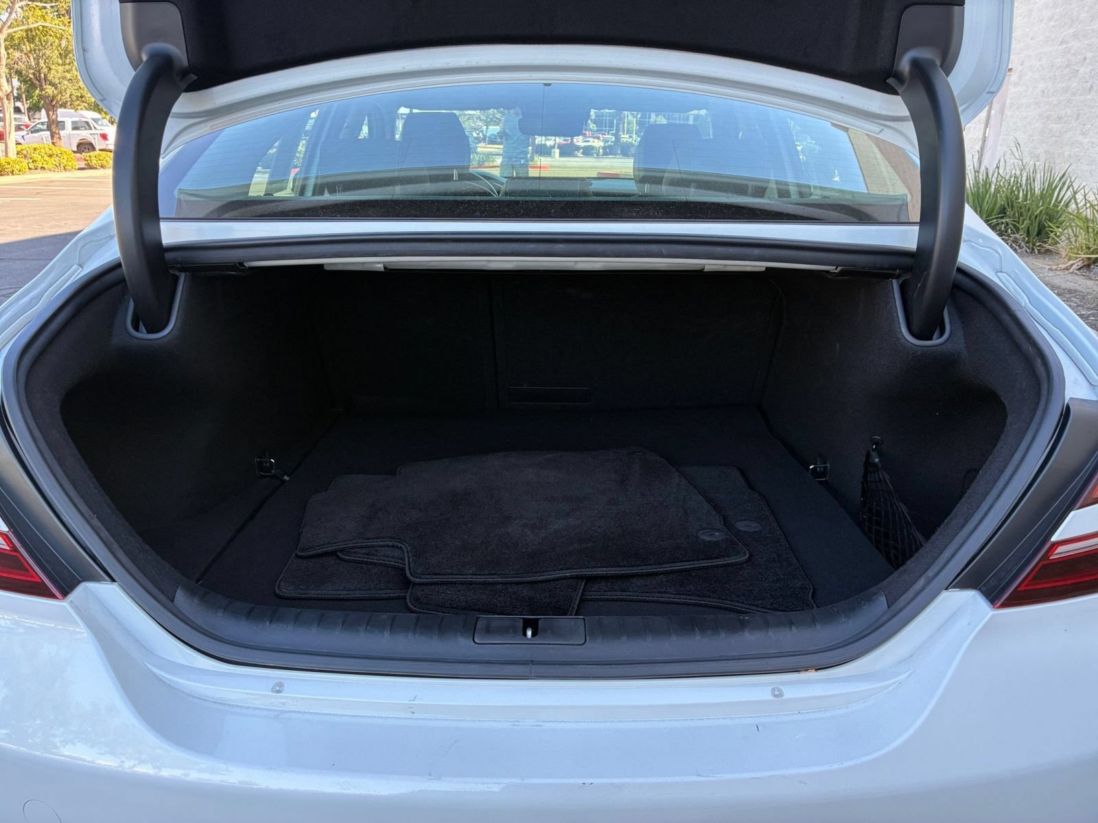 Used 2026 Genesis G70 2.5T RWD image 33