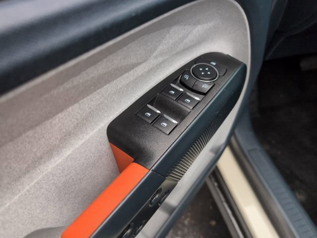 Used 2024 Ford Maverick XLT w/ XLT Luxury Package image 16