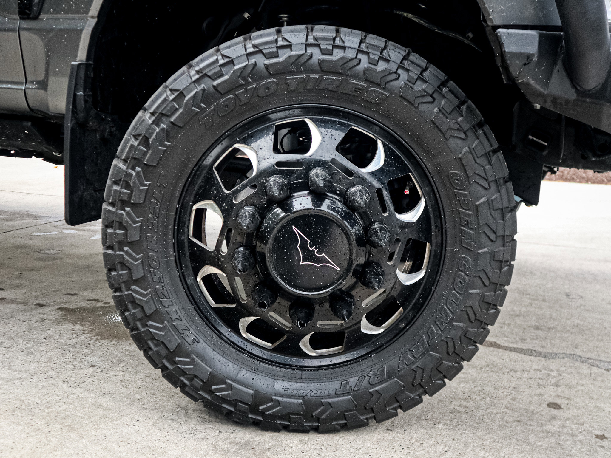 Used 2024 Ford F350 Lariat w/ Lariat Ultimate Package AWD/4WD image 13