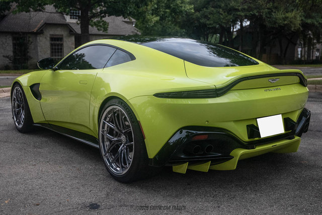 Used 2020 Aston Martin V8 Vantage Coupe RWD image 5