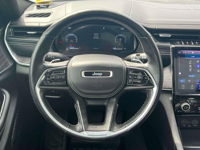 Used 2021 Jeep Grand Cherokee L Overland w/ Luxury Tech Group IV AWD/4WD image 21