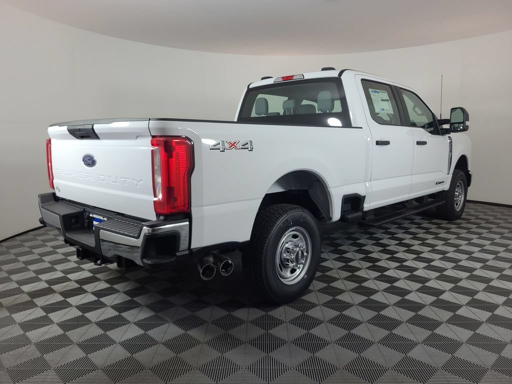 New 2026 Ford F350 XL w/ XL Chrome Package AWD/4WD image 3