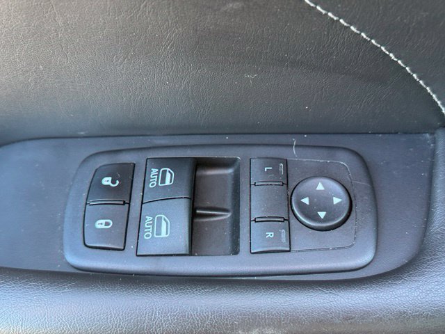 Certified 2023 Dodge Challenger SXT w/ Plus Package RWD image 8