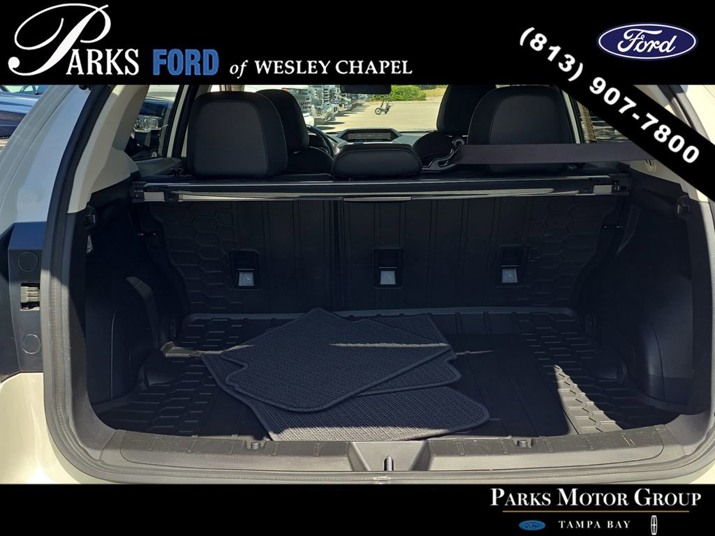 Used 2023 Subaru Crosstrek 2.5i Limited AWD/4WD image 8