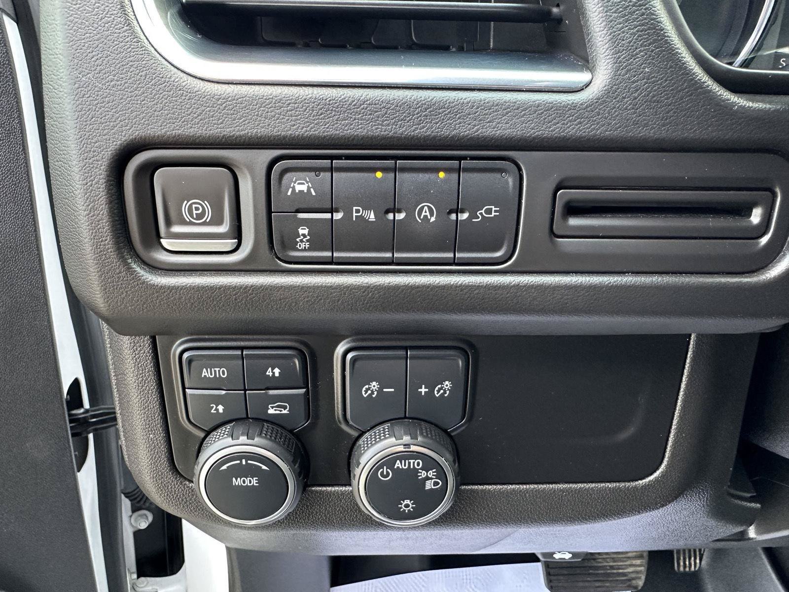 Used 2022 Chevrolet Tahoe LS w/ Driver Alert Package AWD/4WD image 20