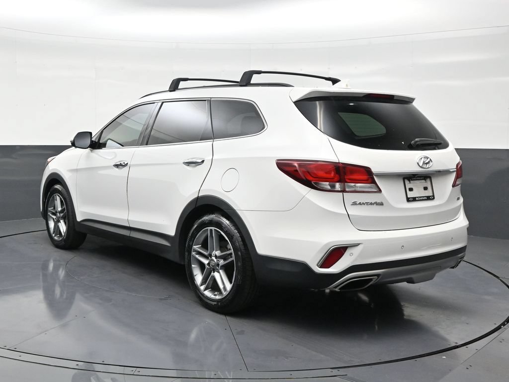 Used 2018 Hyundai Santa Fe FWD image 3