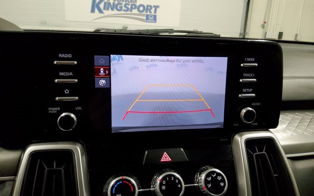 Used 2023 Kia Sorento LX image 36