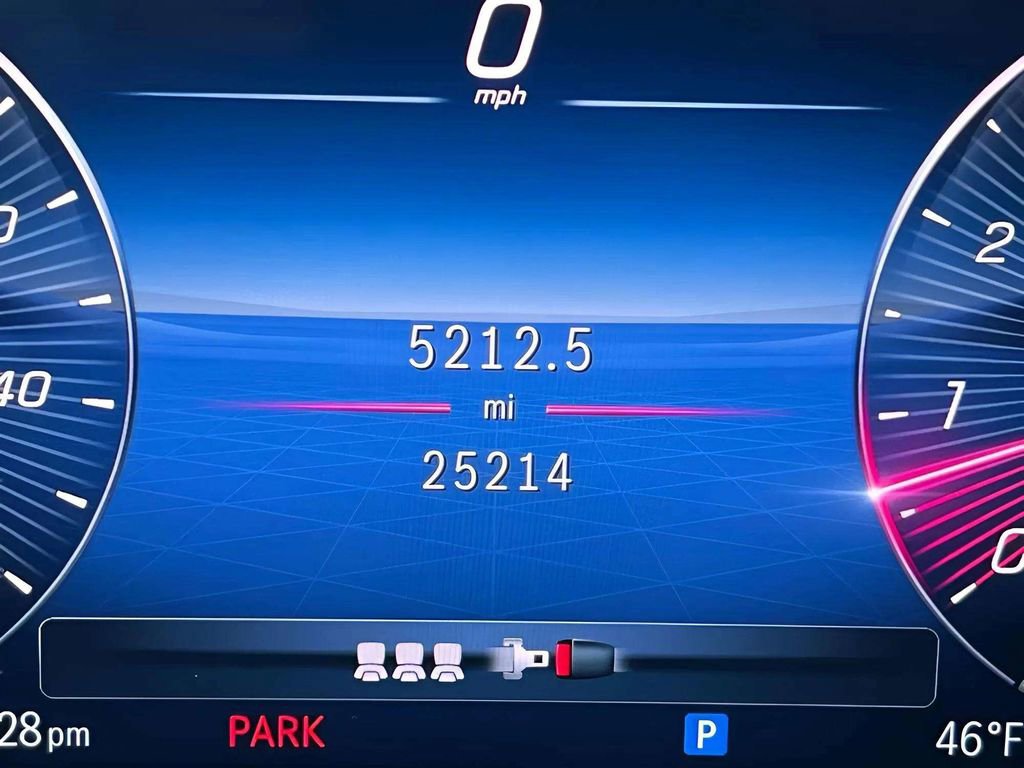 Used 2024 Mercedes-Benz GLE 350 4MATIC image 27