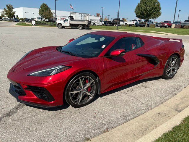 Used 2021 Chevrolet Corvette Stingray Premium Conv w/ Z51 Performance Package RWD image 3