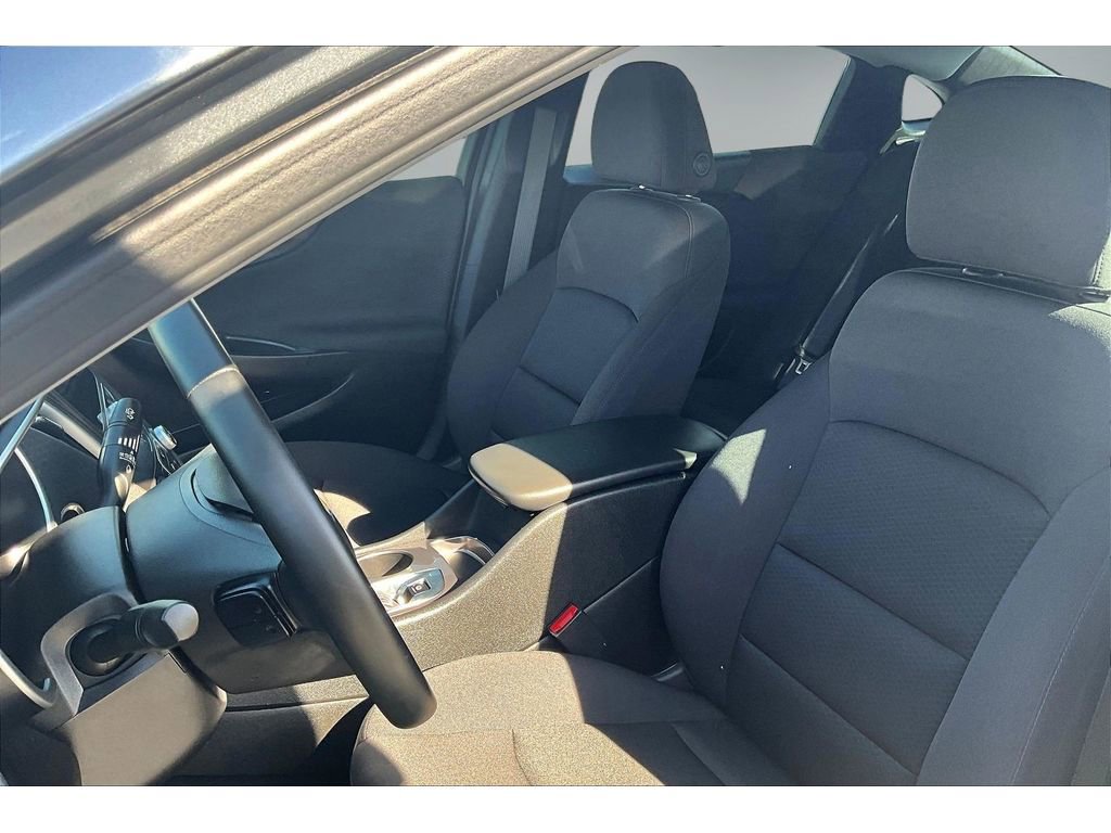 Used 2024 Chevrolet Malibu RS FWD image 18