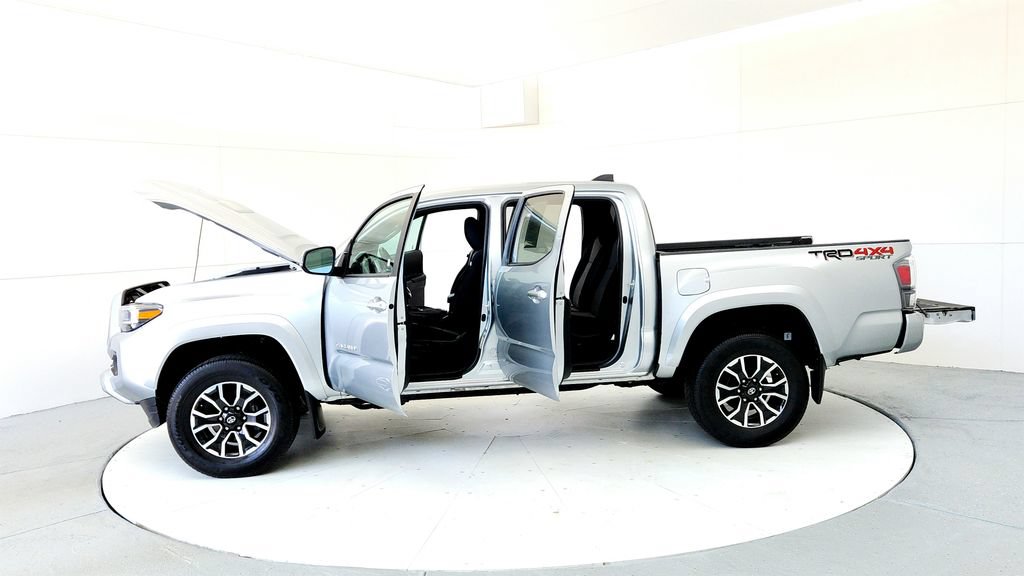 Certified 2023 Toyota Tacoma TRD Sport w/ Technology Package AWD/4WD image 10