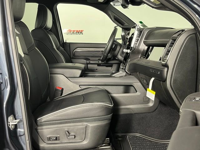 New 2026 RAM 3500 Limited image 32