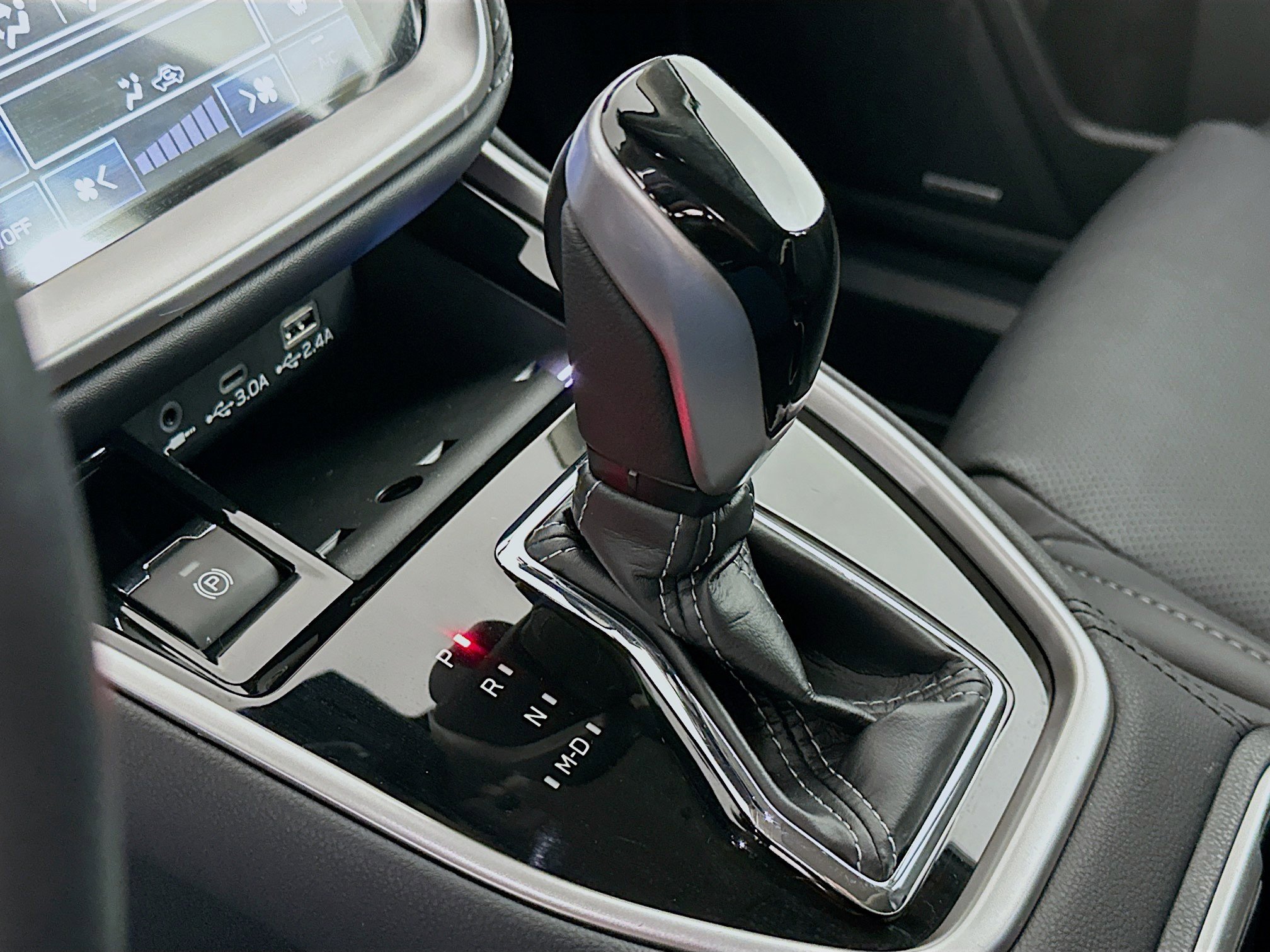 Used 2024 Subaru Outback Limited image 24