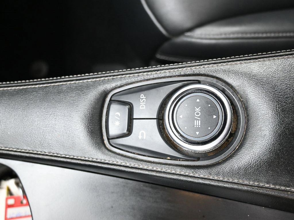 Used 2021 INFINITI QX50 Luxe w/ Appearance Package image 28