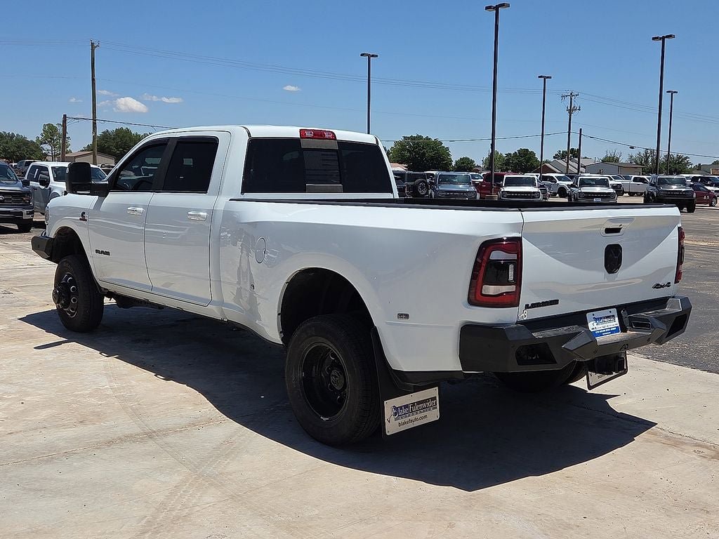 Used 2024 RAM 3500 Laramie w/ Night Edition AWD/4WD image 3