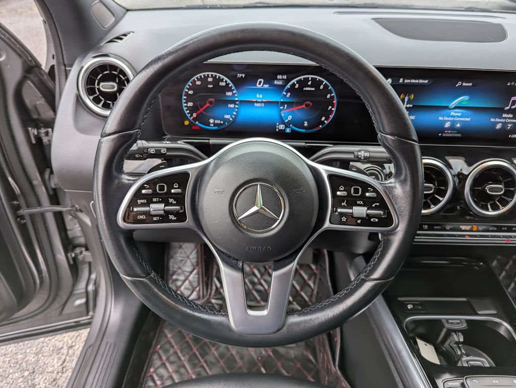 Used 2021 Mercedes-Benz GLA 250 4MATIC image 17