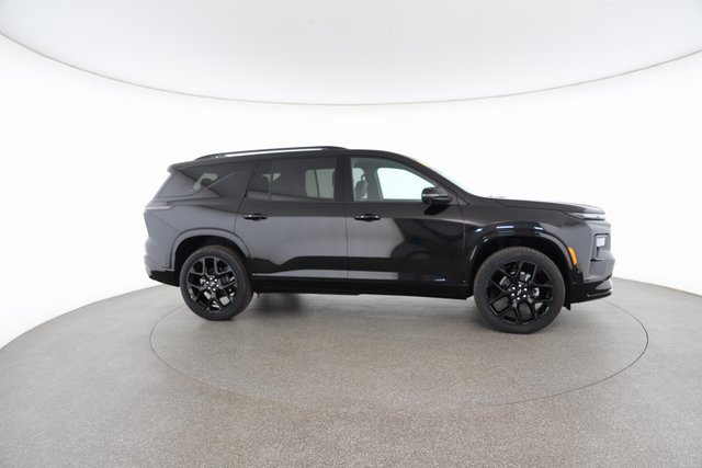 Used 2025 Chevrolet Traverse RS w/ LPO, Floor Liner Package image 23