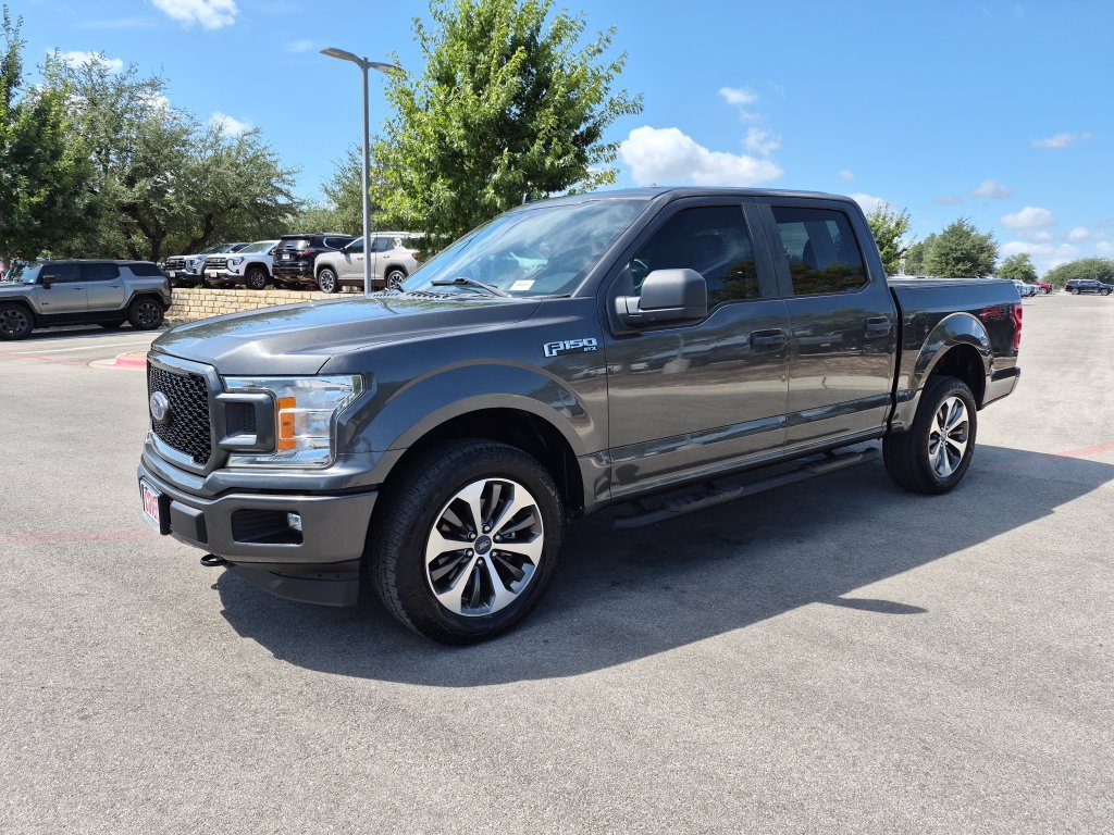 Used 2020 Ford F150 XL w/ Equipment Group 101A Mid AWD/4WD image 3