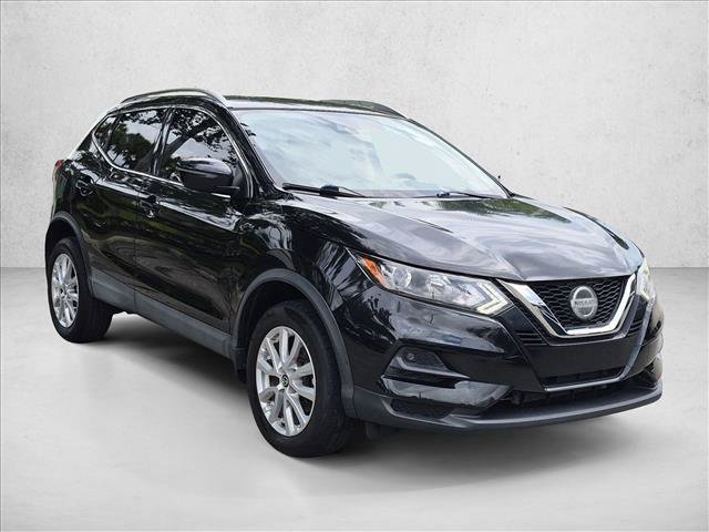 Used 2020 Nissan Rogue Sport SV FWD image 3