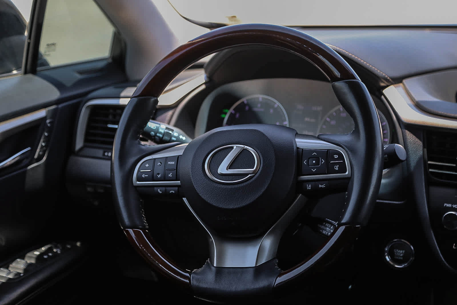 Used 2019 Lexus RX 350 FWD w/ Navigation Package image 15