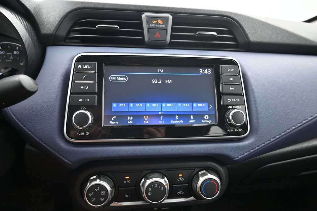 Used 2024 Nissan Versa SV FWD image 15