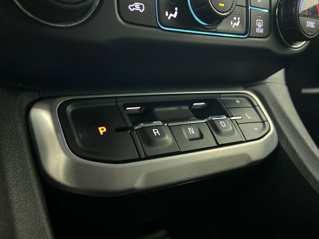 Used 2020 GMC Acadia SLE image 16