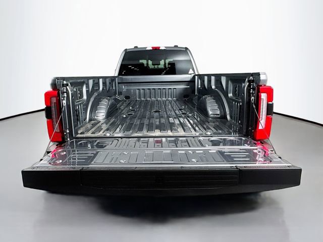New 2026 Ford F450 Platinum w/ FX4 Off-Road Package image 28