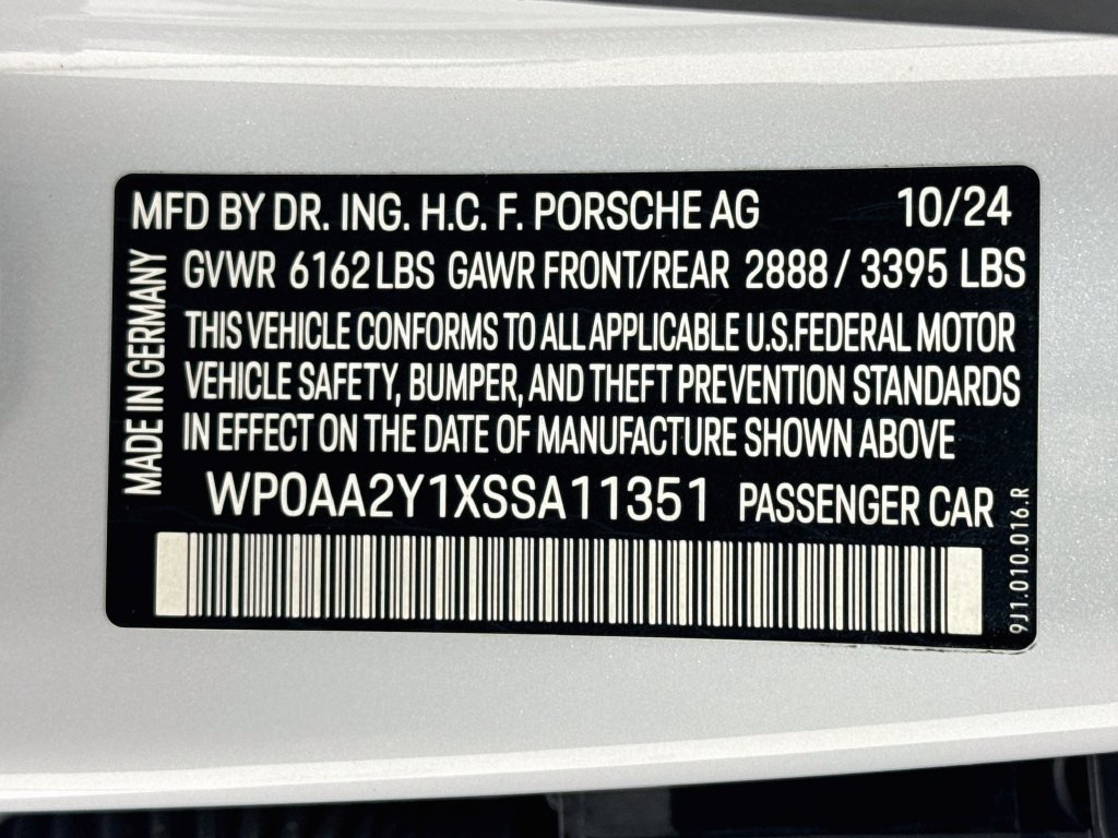 Certified 2025 Porsche Taycan RWD image 33
