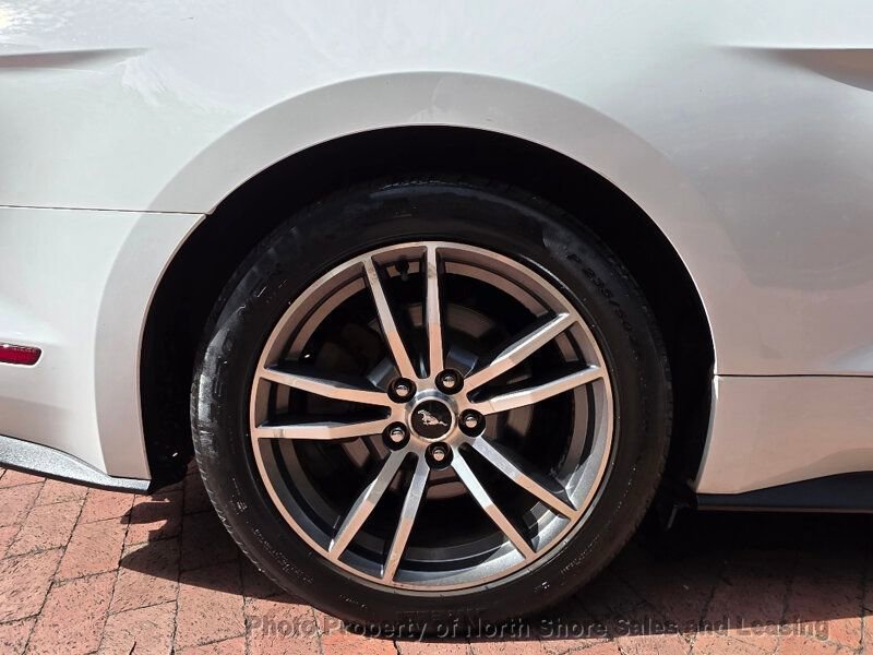 Used 2015 Ford Mustang Premium image 20