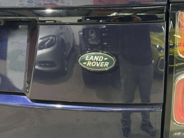 Used 2019 Land Rover Range Rover HSE image 19