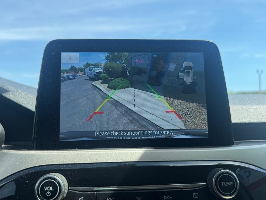 Used 2021 Ford Escape SEL image 31