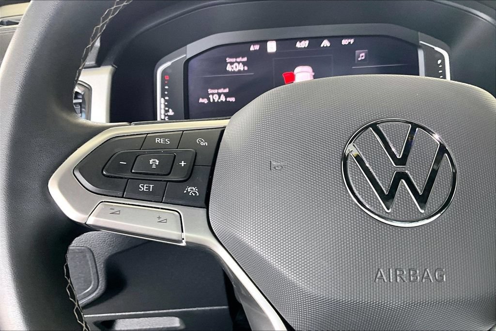 Used 2021 Volkswagen Atlas Cross Sport SEL w/ Cross Sport MDO Package AWD/4WD image 26