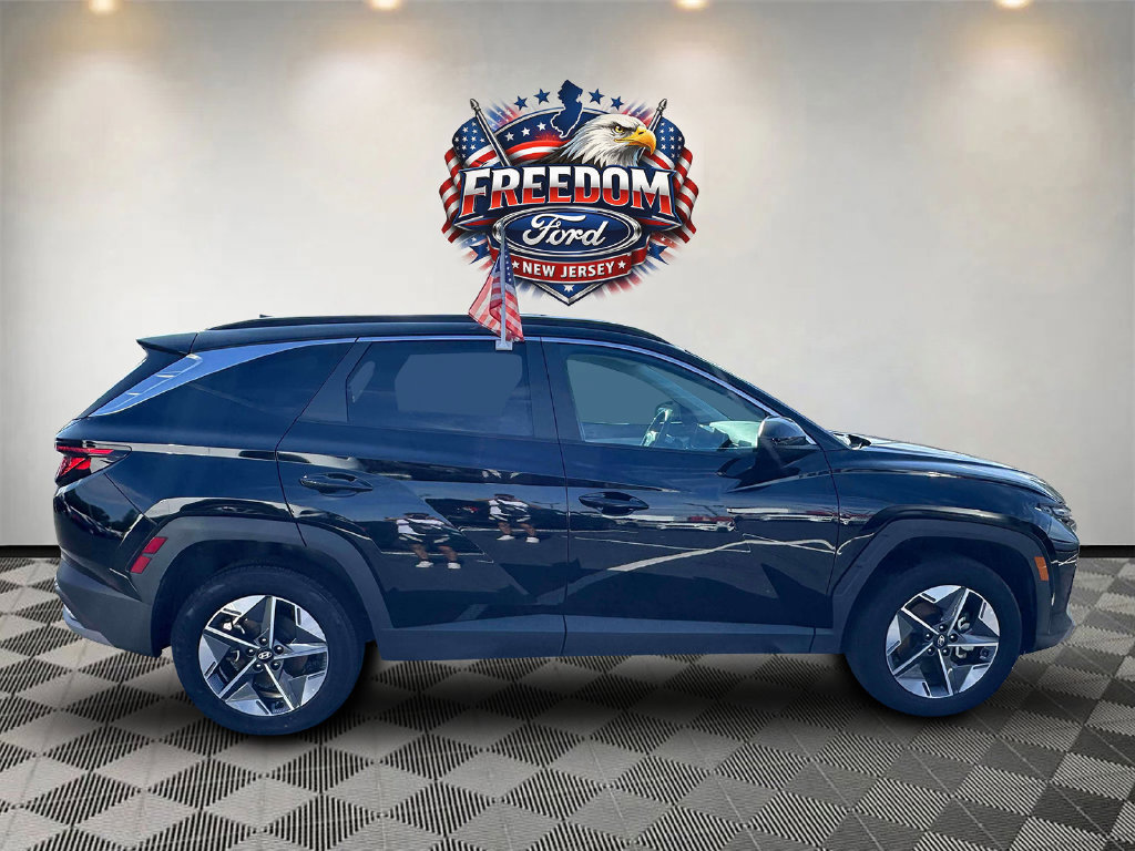 Used 2025 Hyundai Tucson SEL AWD/4WD image 4