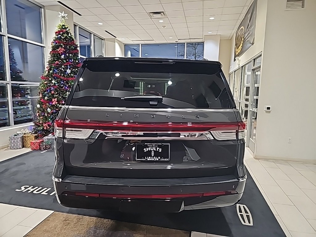 New 2024 Lincoln Navigator L Black Label image 5