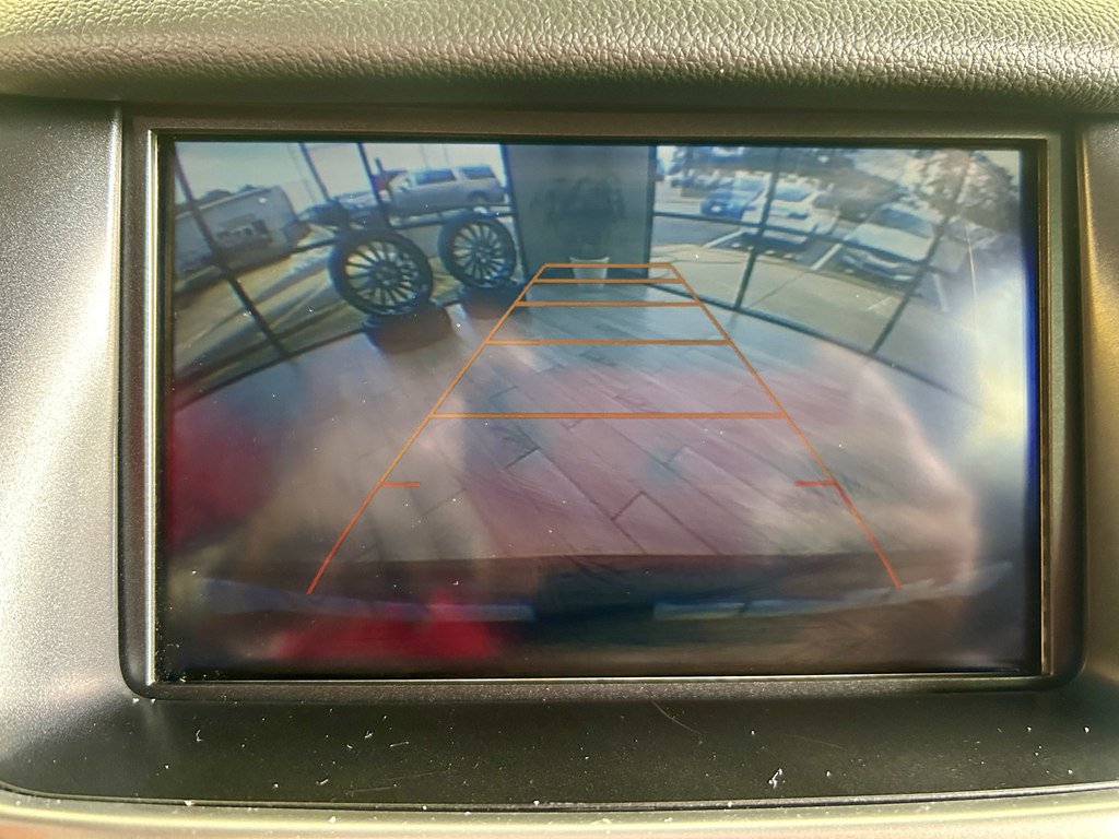 Used 2016 Chevrolet Tahoe LS RWD image 11