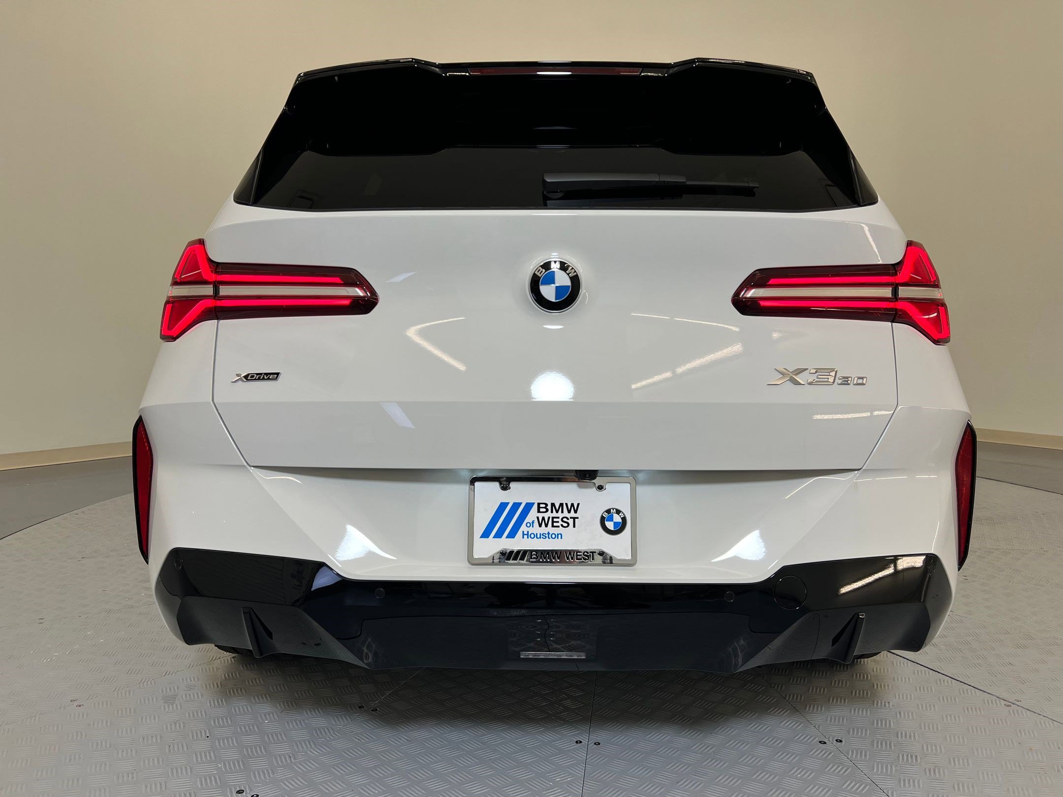 Used 2026 BMW X3 xDrive30 w/ M Sport Package image 10