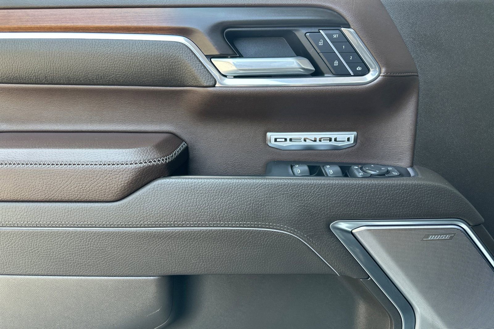 Used 2025 GMC Sierra 1500 Denali w/ Technology Package image 11