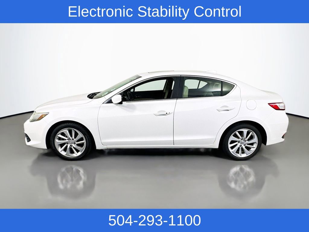 Used 2017 Acura ILX w/ Premium Package image 8