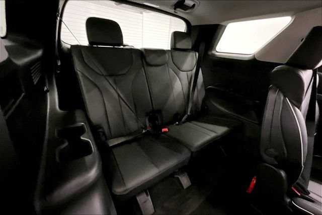 Used 2025 Hyundai Palisade SEL FWD image 31