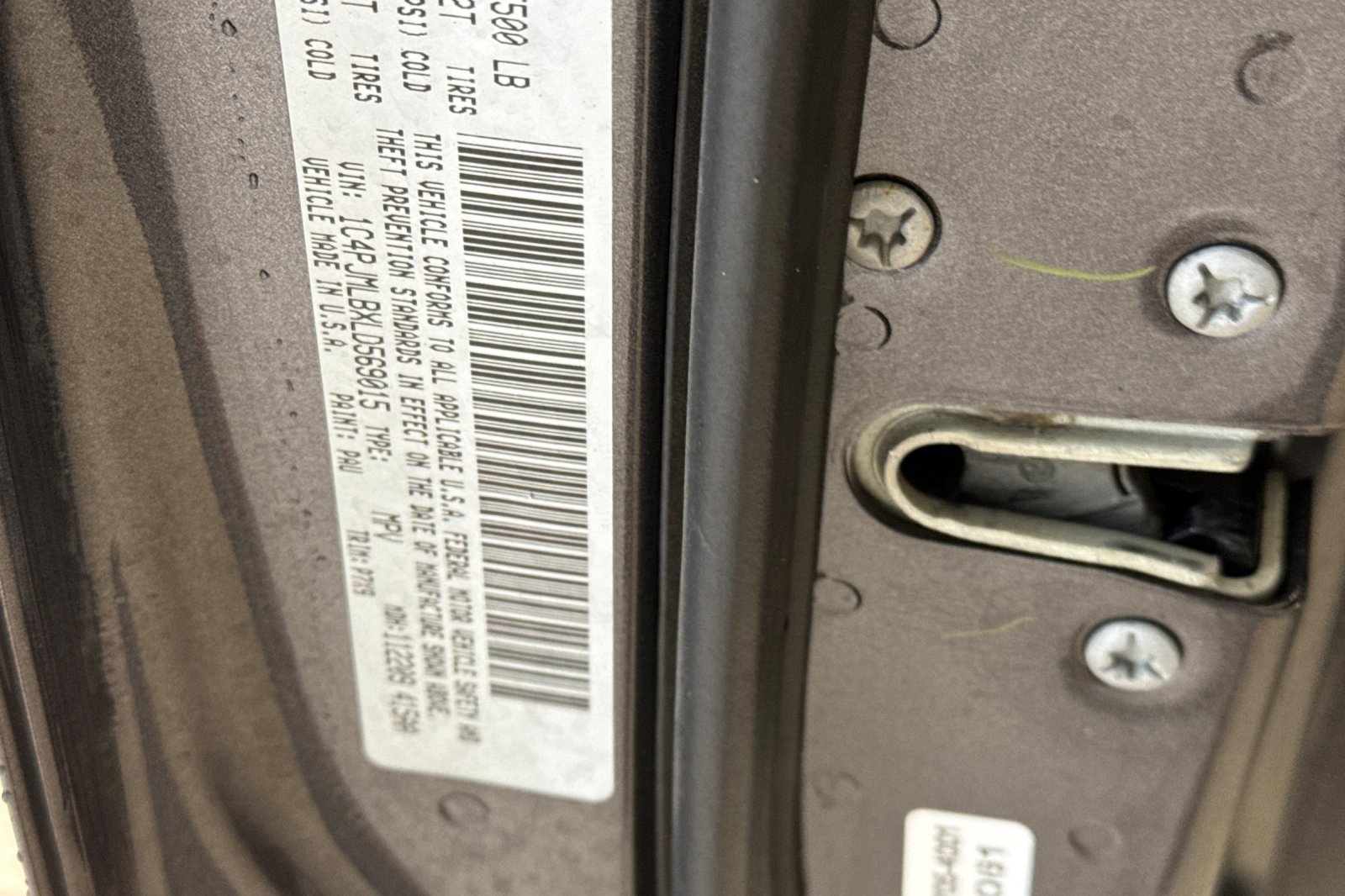 Used 2020 Jeep Cherokee Latitude Plus w/ Comfort/Convenience Group image 29