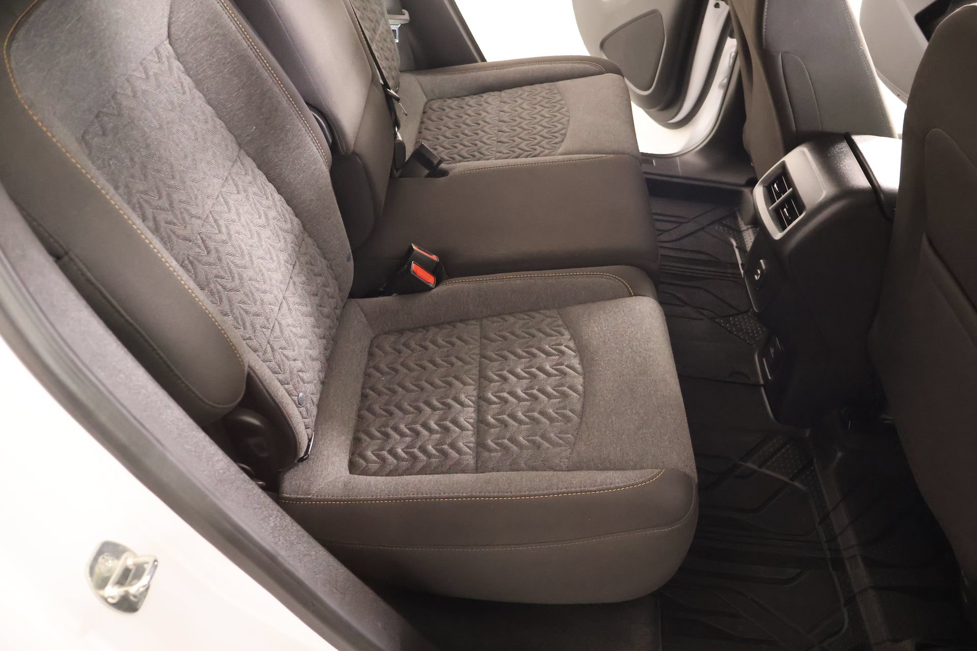 Used 2022 Chevrolet Equinox LT FWD image 14