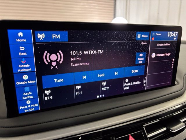 Used 2025 Acura MDX w/ Technology Package FWD image 18