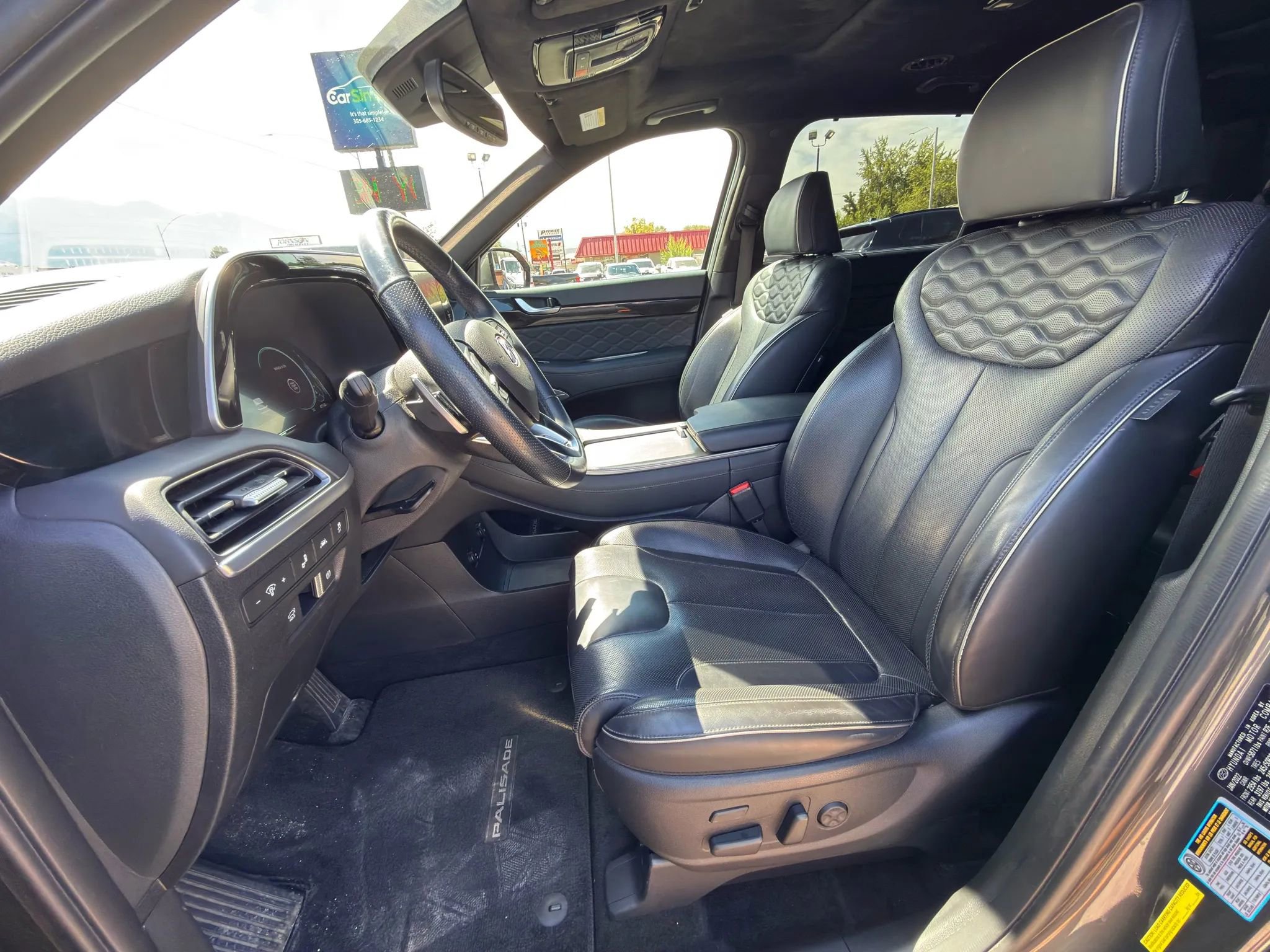 Used 2022 Hyundai Palisade Calligraphy image 38