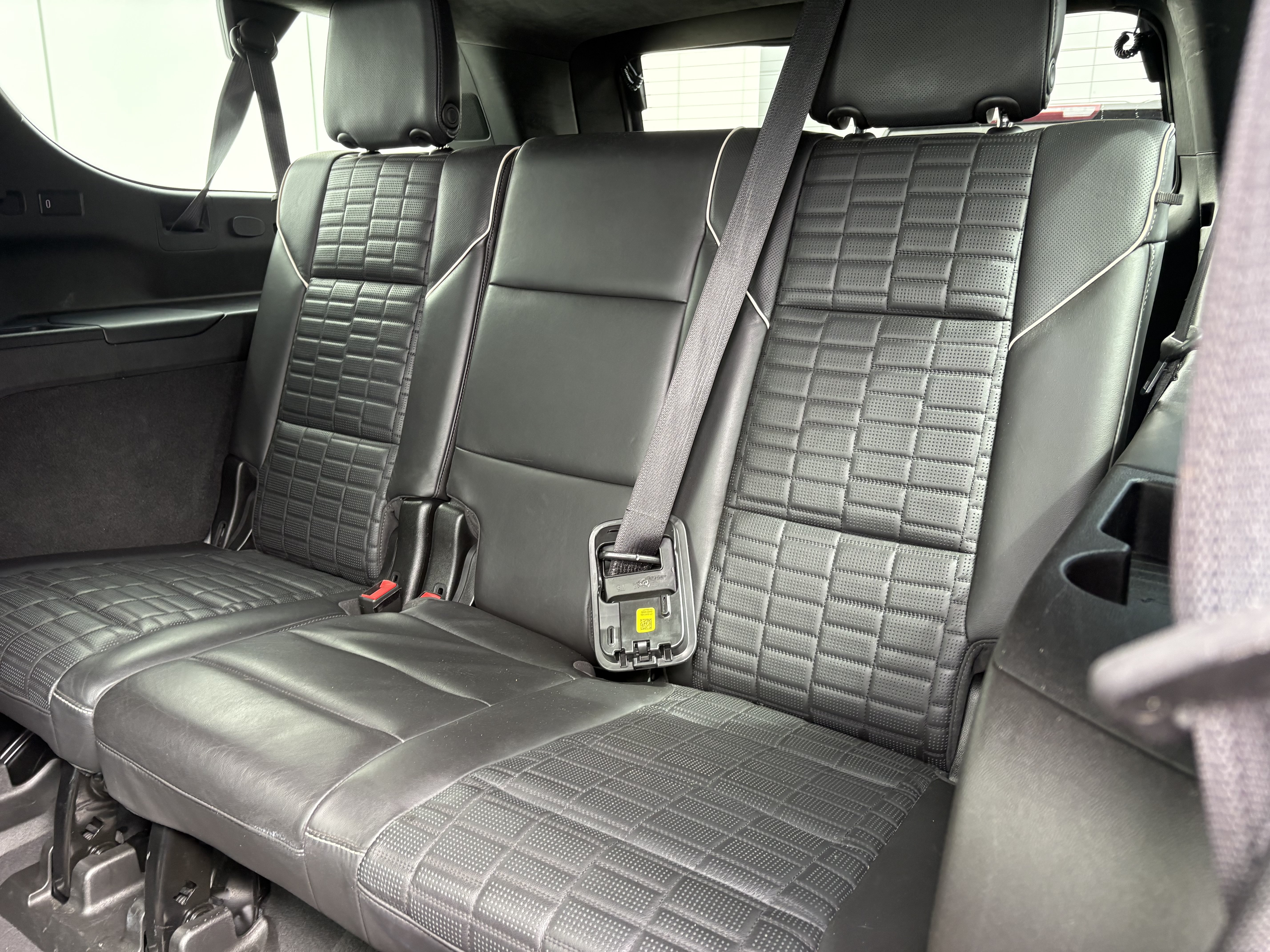Used 2021 Cadillac Escalade ESV Sport Platinum AWD/4WD image 13