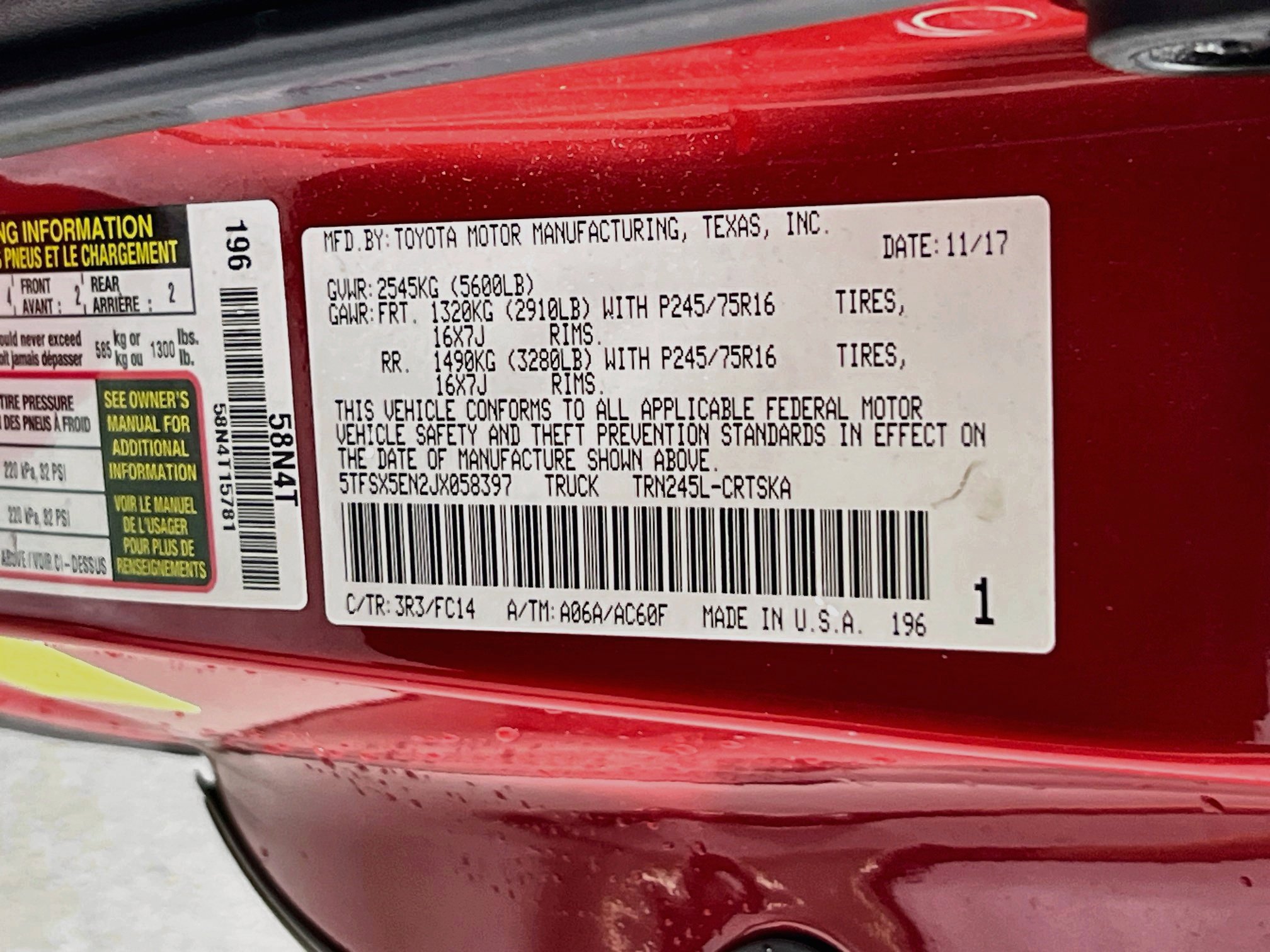 Used 2018 Toyota Tacoma SR5 AWD/4WD image 28