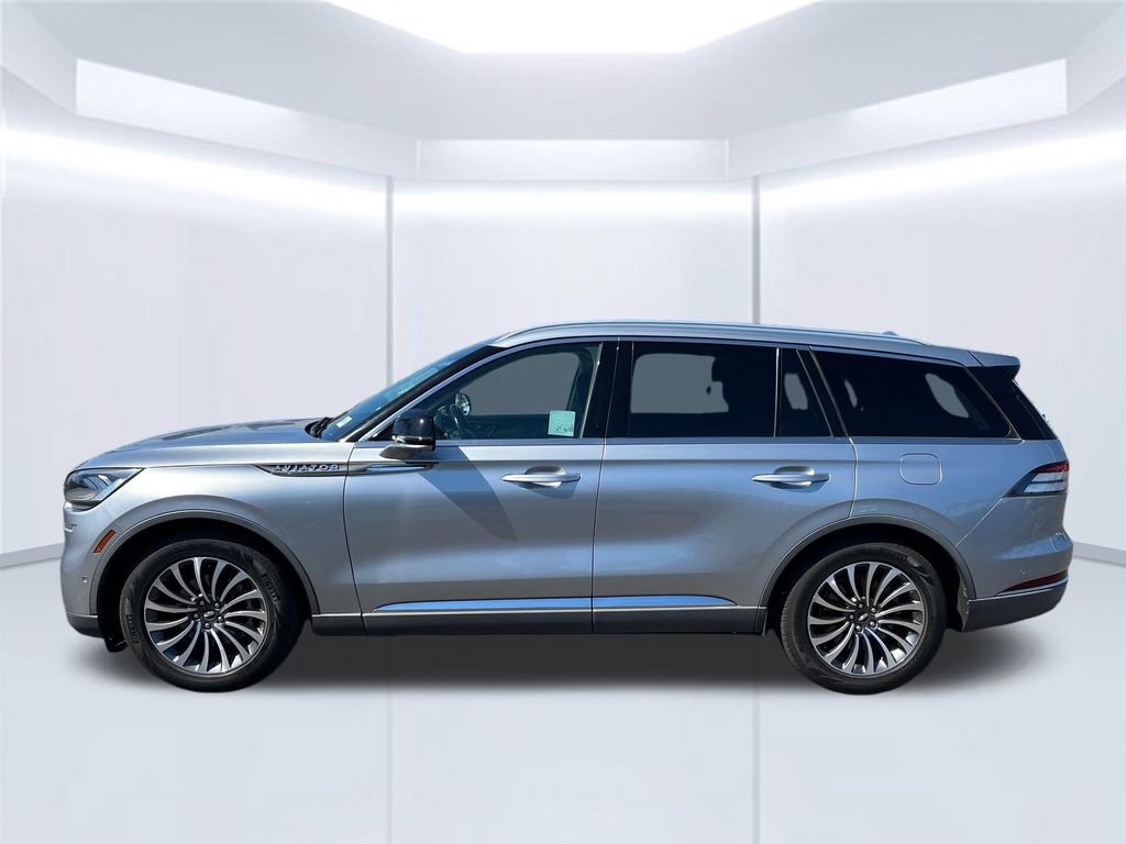 Used 2020 Lincoln Aviator Reserve w/ Equipment Group 201A RWD image 2